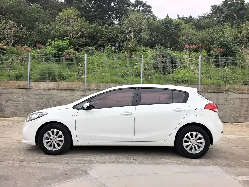 Kia K3S — миниатюра 4
