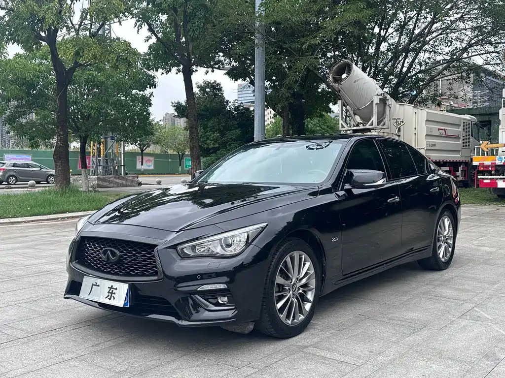 Infiniti Q50L 2018