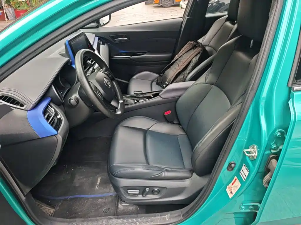 Toyota C-HR — миниатюра 15