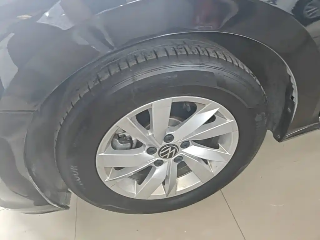 Volkswagen Passat — миниатюра 23