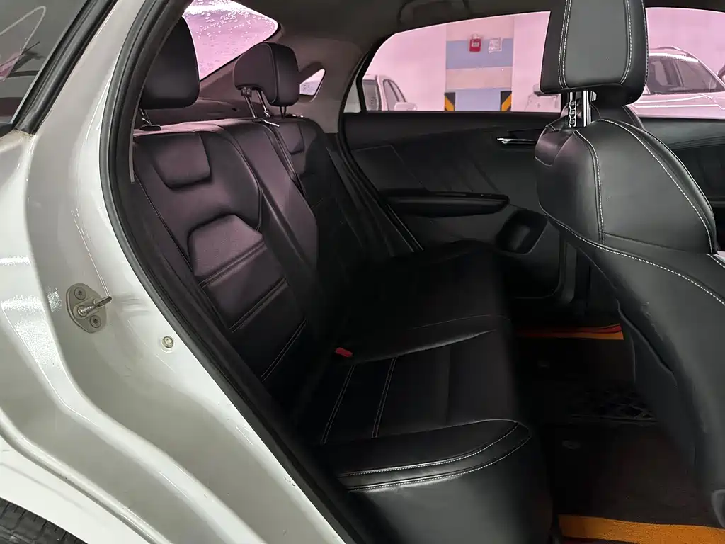 BYD e3 — миниатюра 16