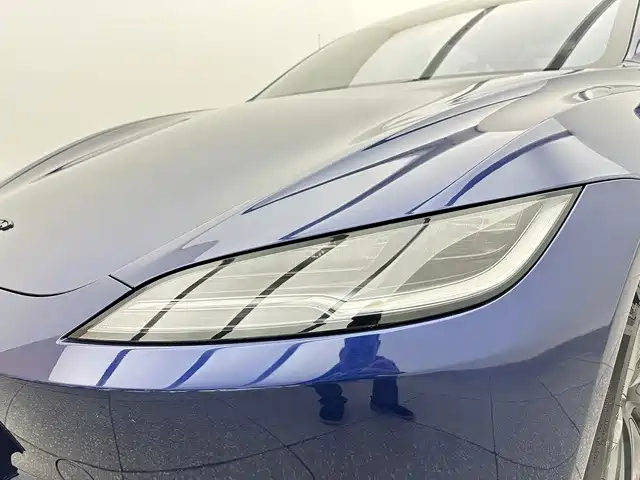 Tesla Model 3 — миниатюра 17