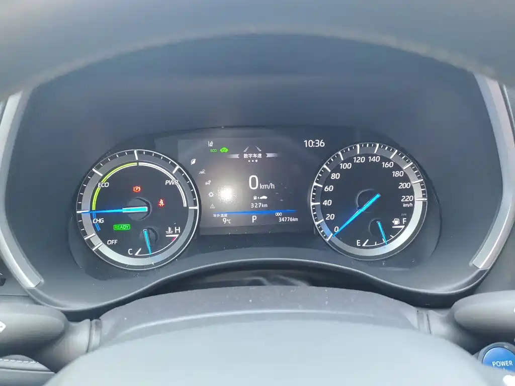 Toyota Crown Kluger — миниатюра 7
