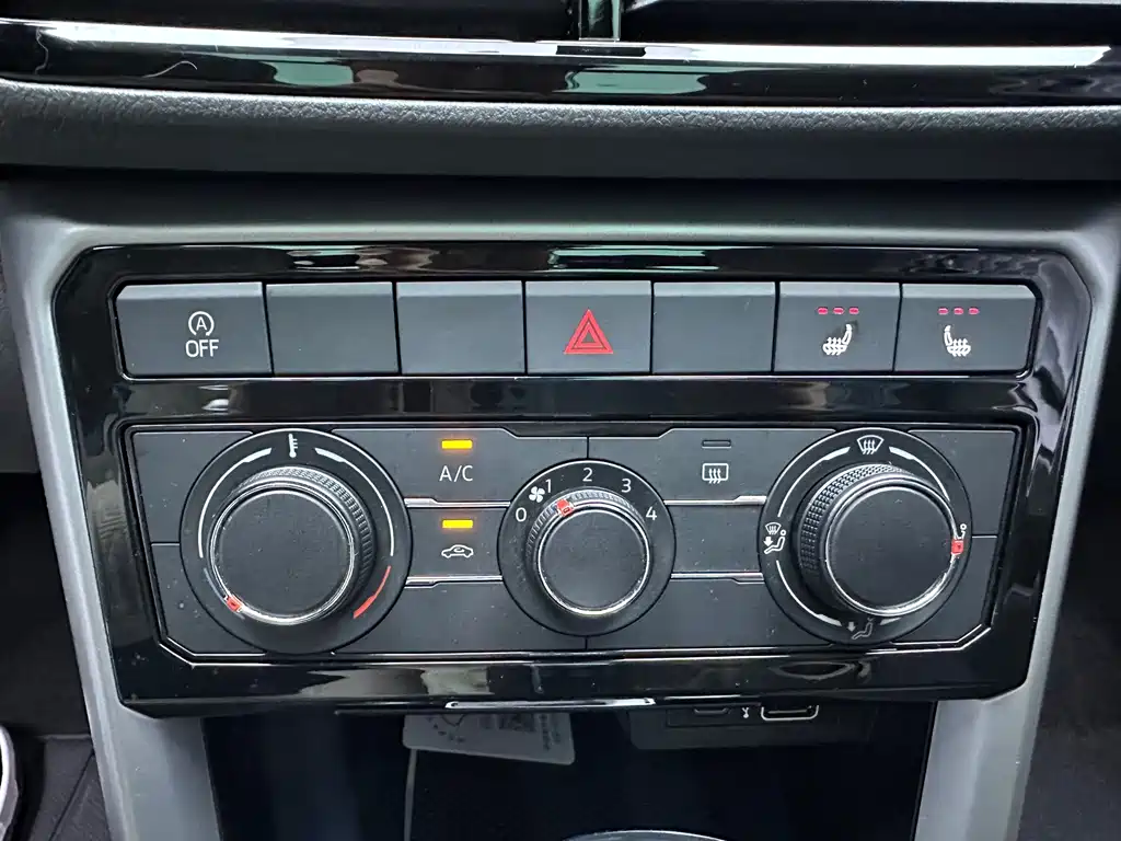 Volkswagen T-Cross — миниатюра 13
