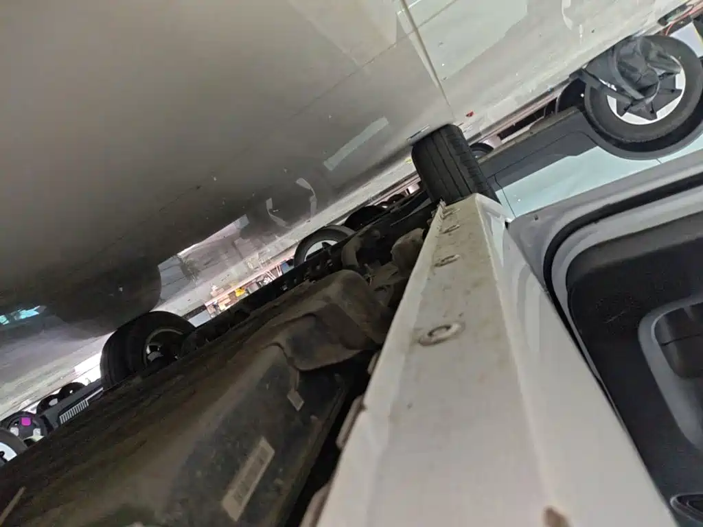 Wuling MINIEV — миниатюра 22