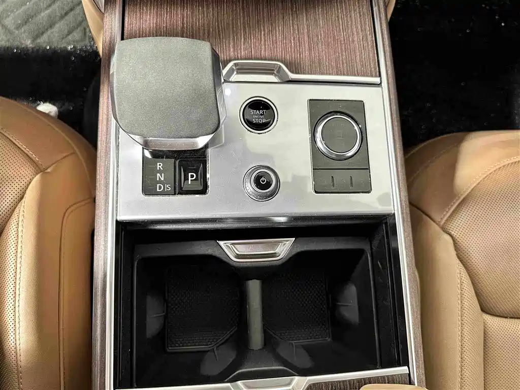 Land Rover Range Rover — миниатюра 12