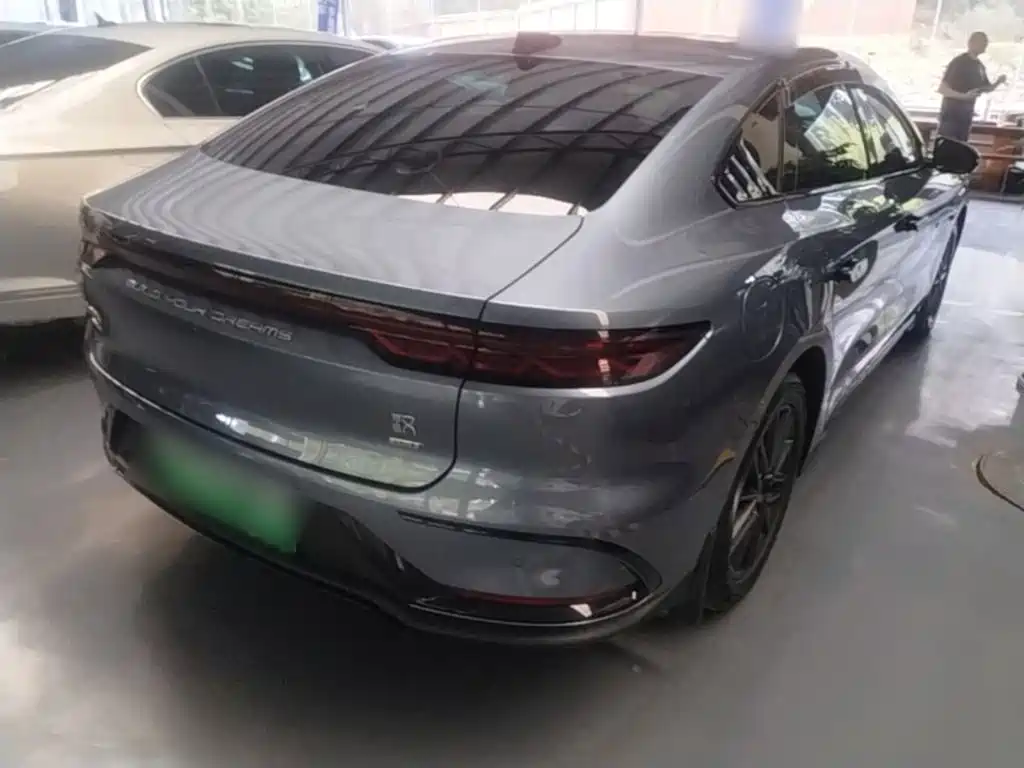 BYD Han — миниатюра 7