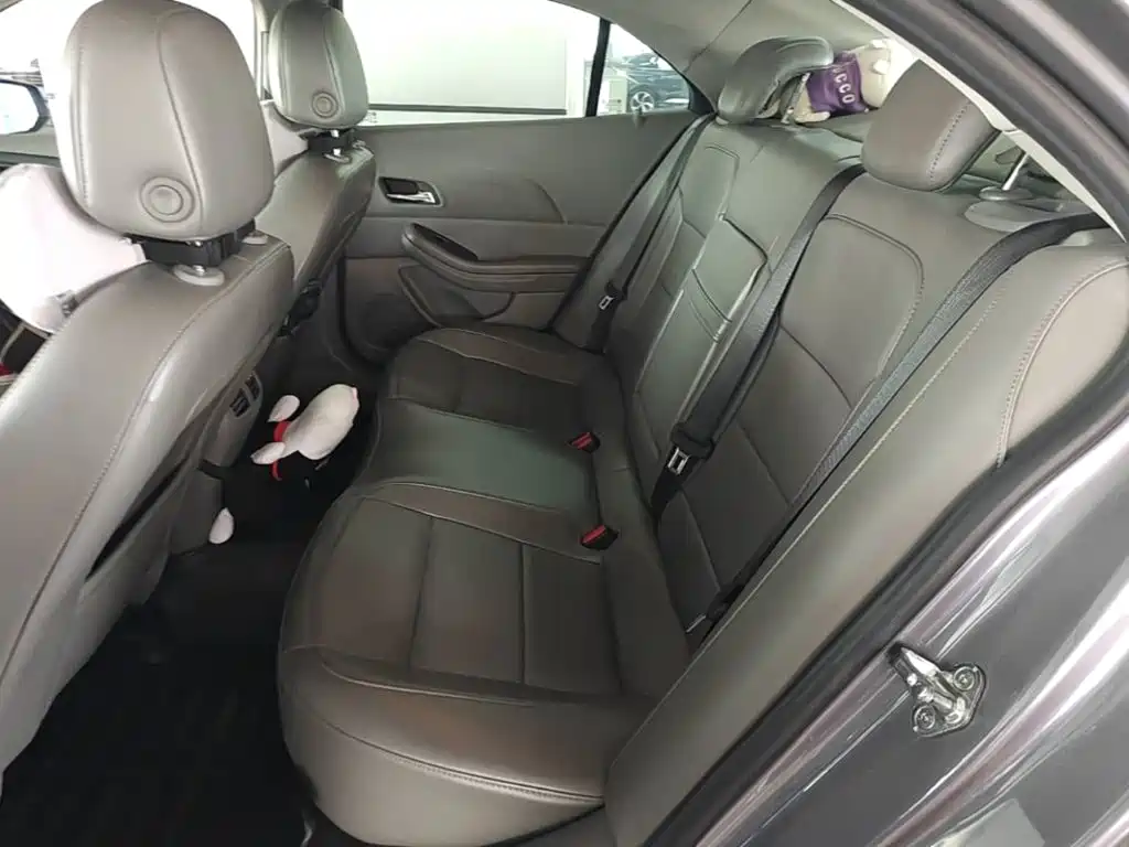 Chevrolet Malibu — миниатюра 22