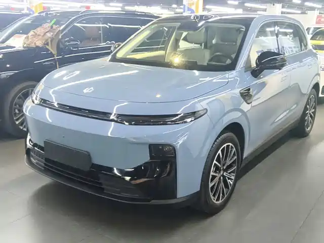 2025 Leapmotor B10
