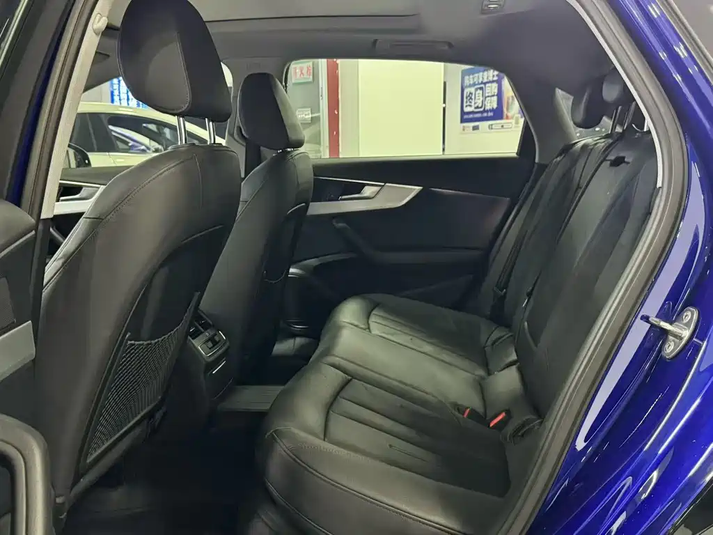 Audi A4L 2019 45 TFSI quattro Sport VI
