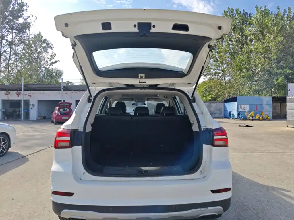 Roewe RX5 — миниатюра 19
