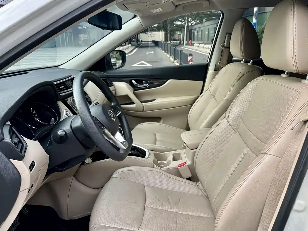 Nissan X-Trail — миниатюра 4