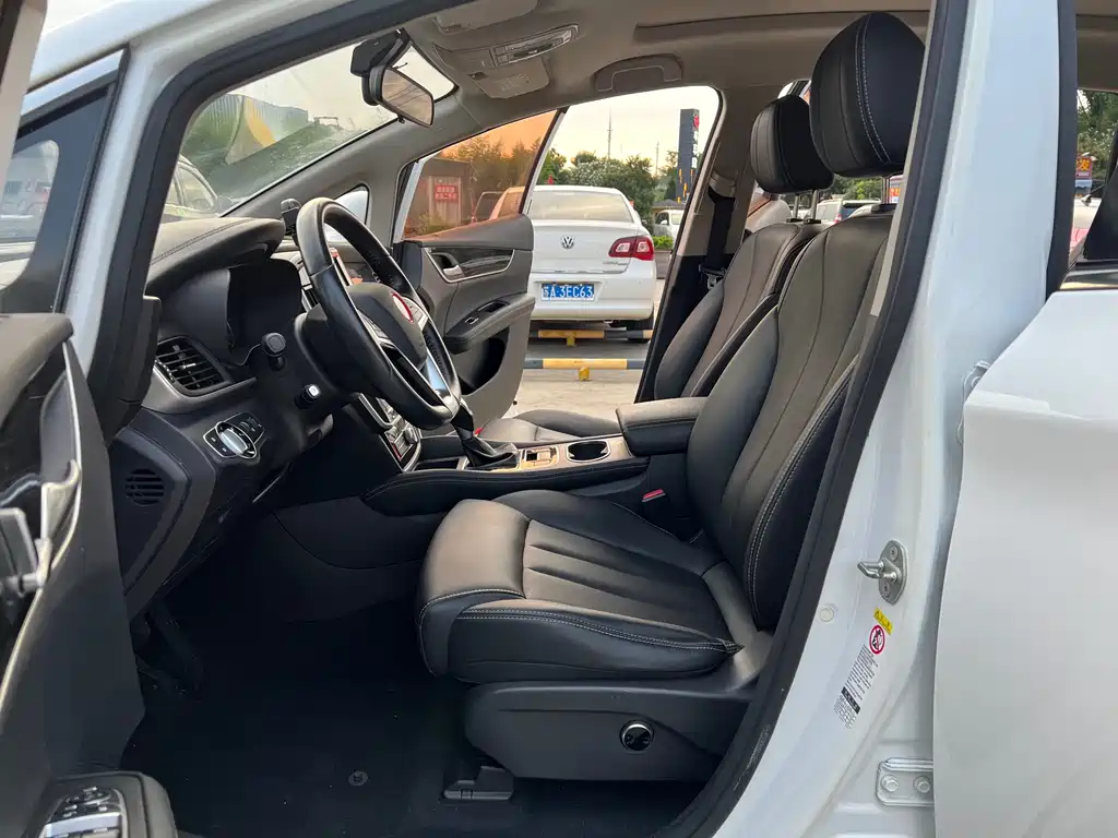 BYD Song MAX MAX 2017 1.5T AT Luxury 7 мест