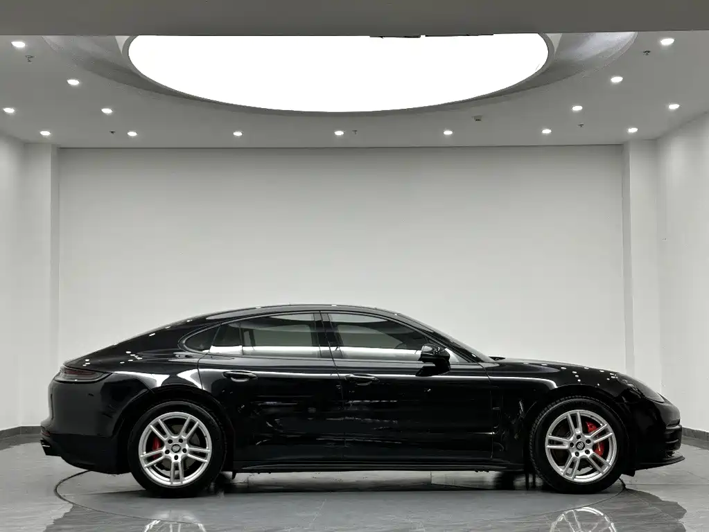 Porsche Panamera — миниатюра 4