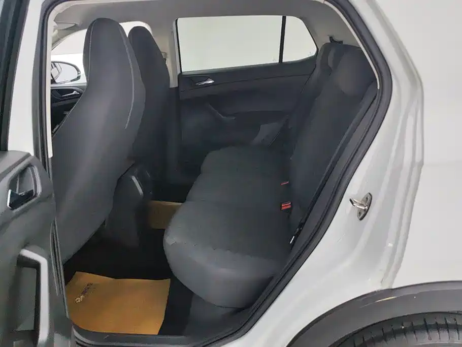 Volkswagen T-Cross — миниатюра 11
