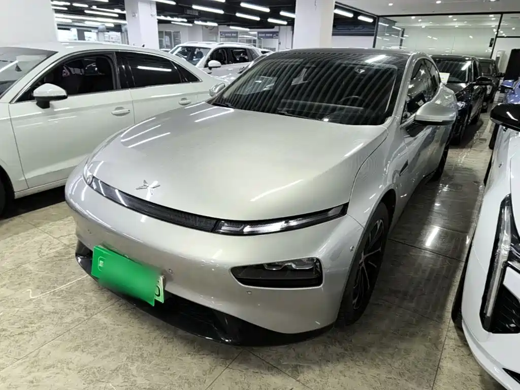 XPeng P7 — миниатюра 2