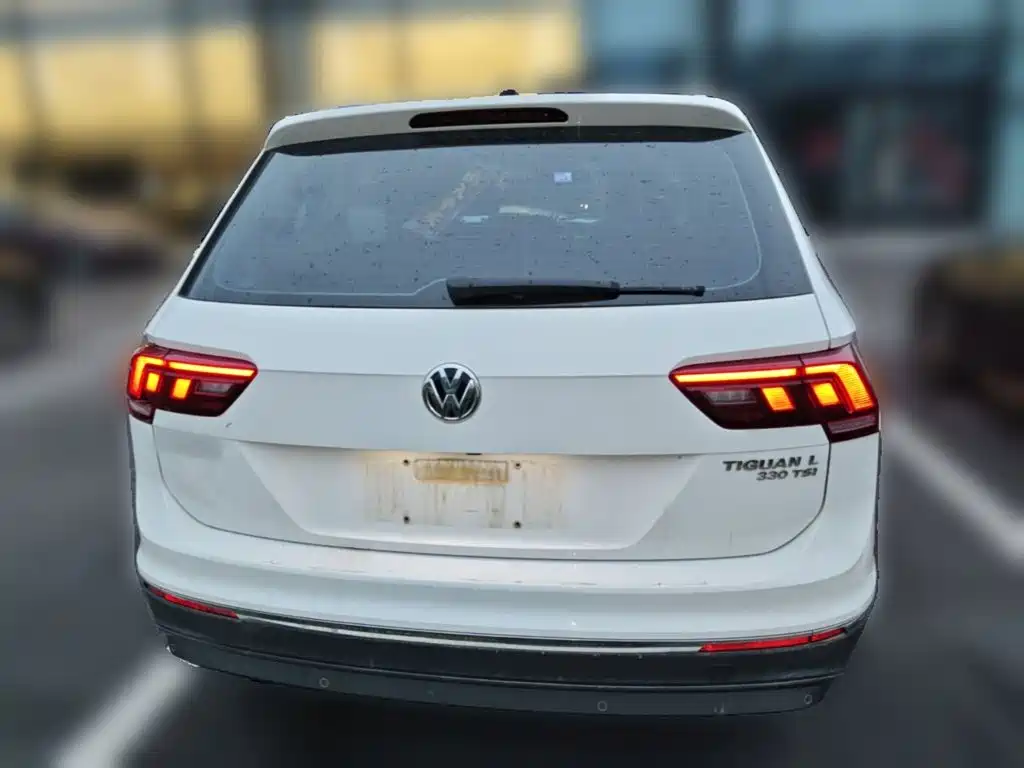 Volkswagen Tiguan L — миниатюра 8