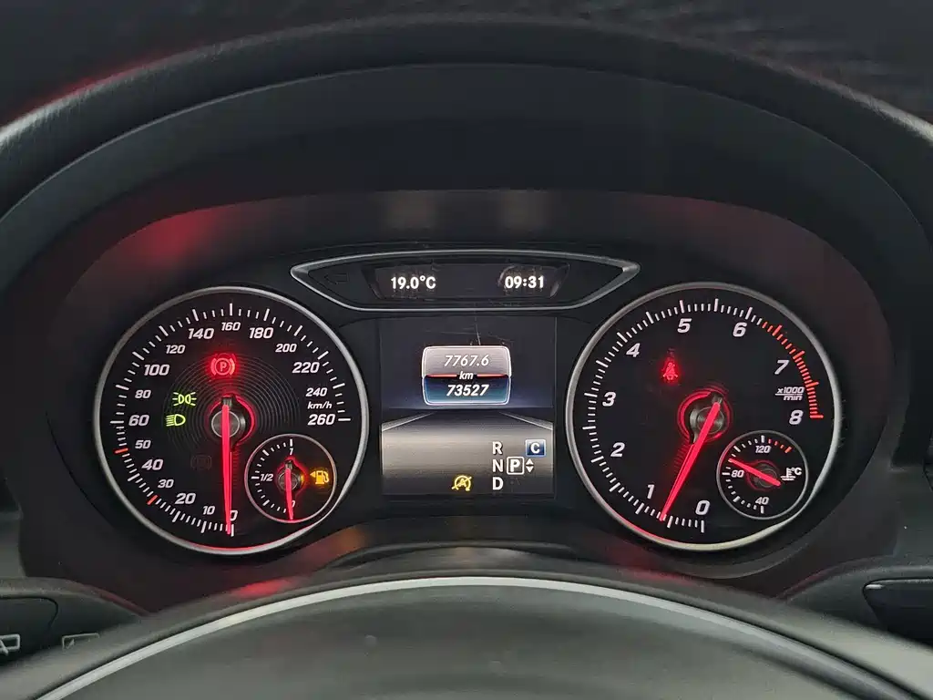 Mercedes-Benz A-Class (Import) — миниатюра 7