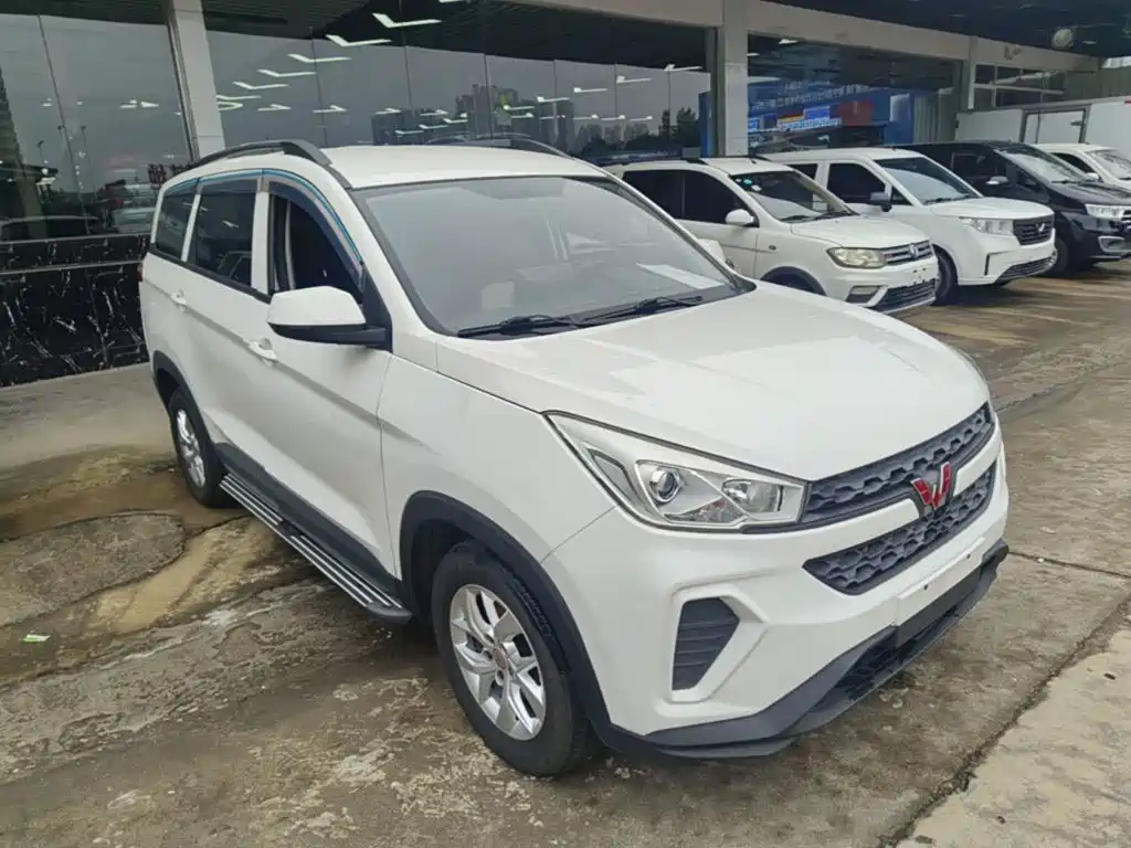 Wuling Hongguang S3 — миниатюра 4