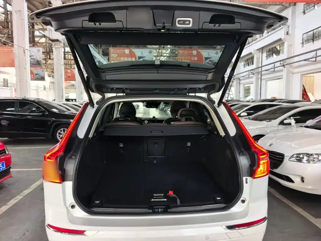 Volvo XC60 — миниатюра 19