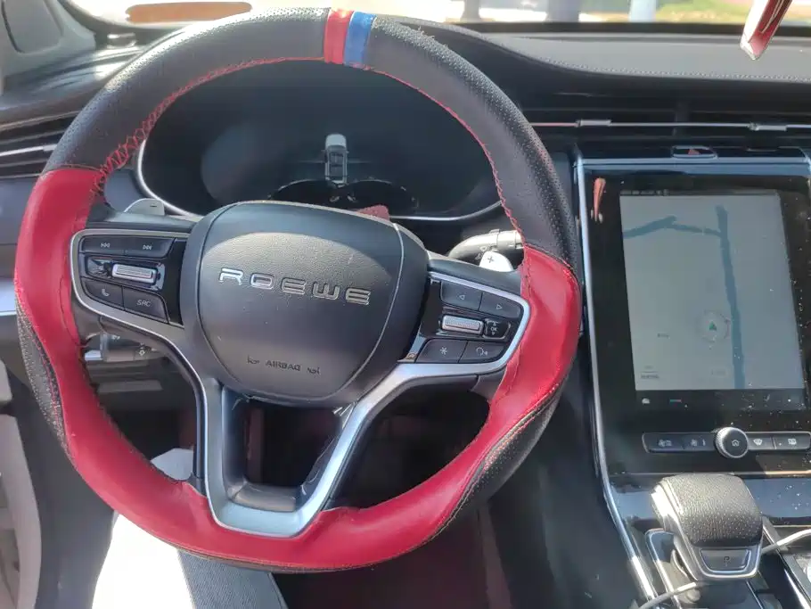 Roewe RX5 MAX — миниатюра 12
