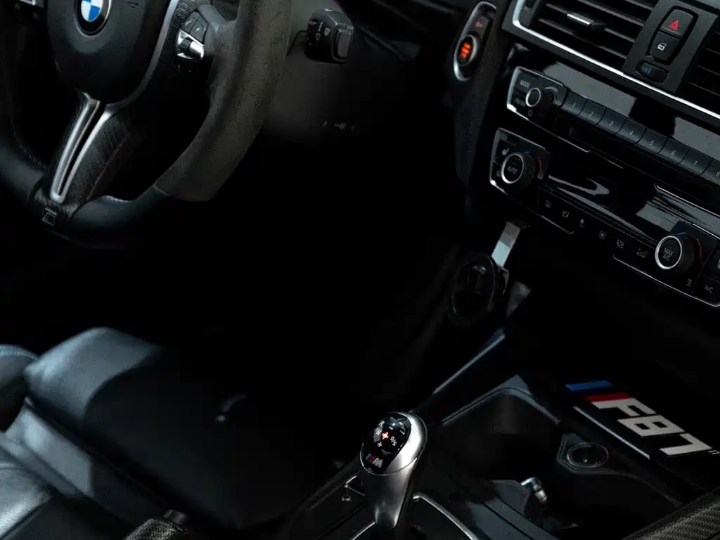 BMW M2 — миниатюра 8