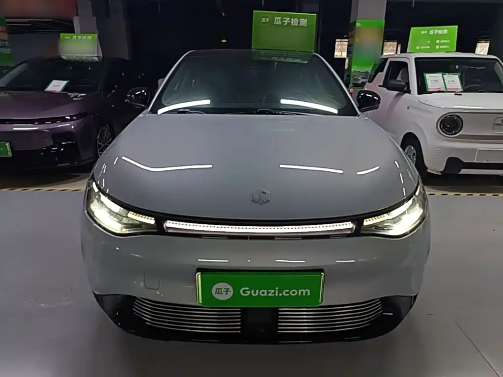Leapmotor Leapmotor C01 — миниатюра 3