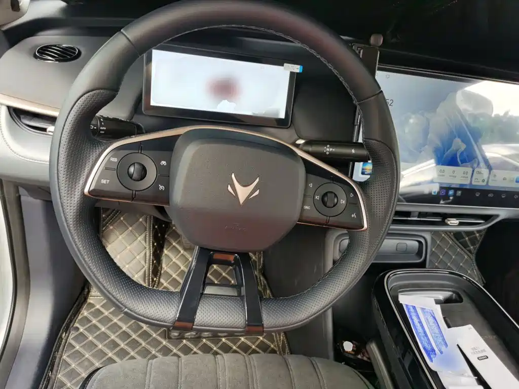 ARCFOX Beta T1 — миниатюра 6