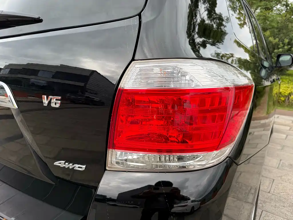 Toyota Highlander — миниатюра 21