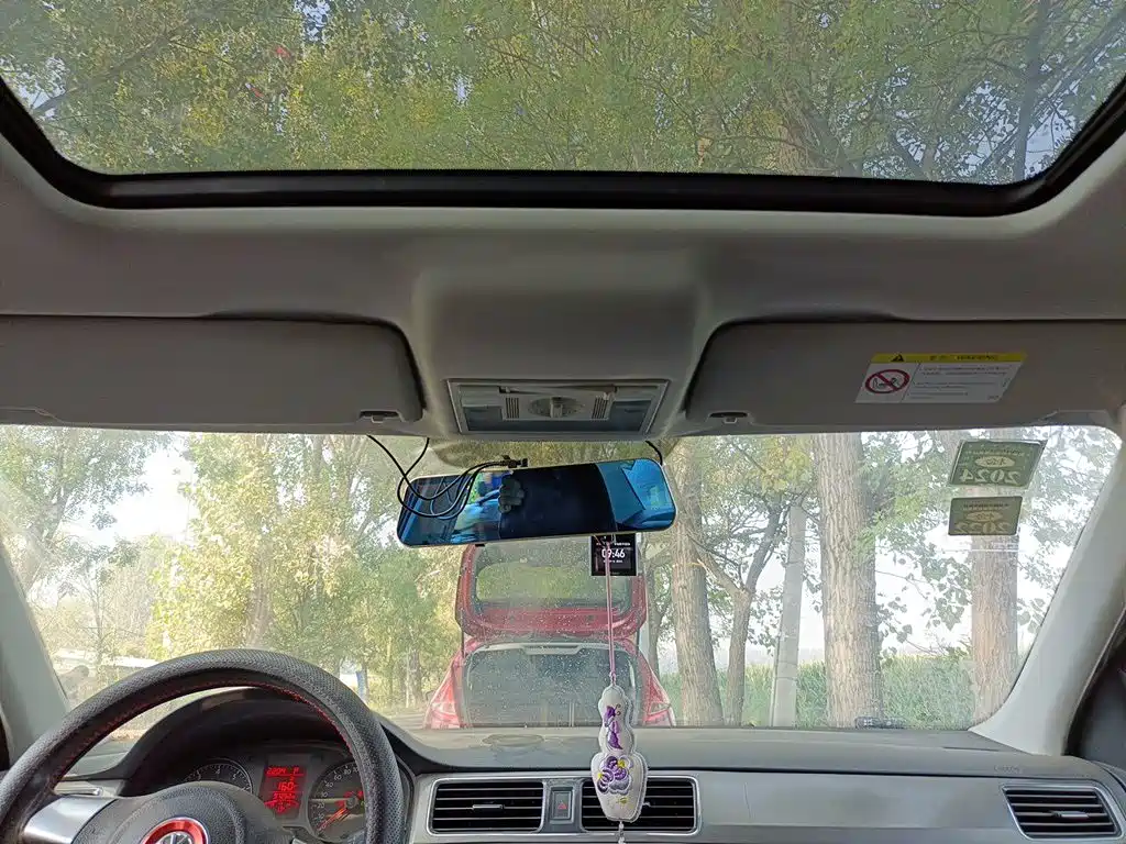 Volkswagen Santana — миниатюра 14