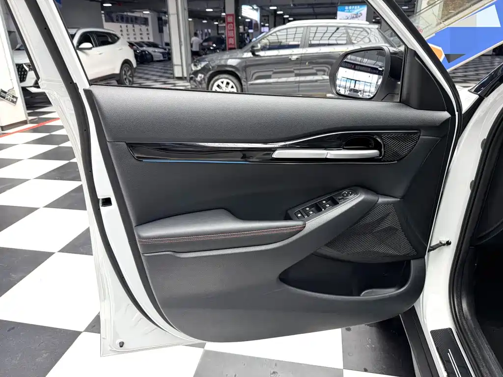 Kia Seltos — миниатюра 6