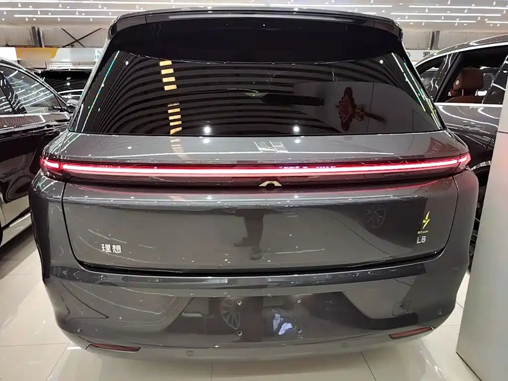 Li Auto Li L8 — миниатюра 6