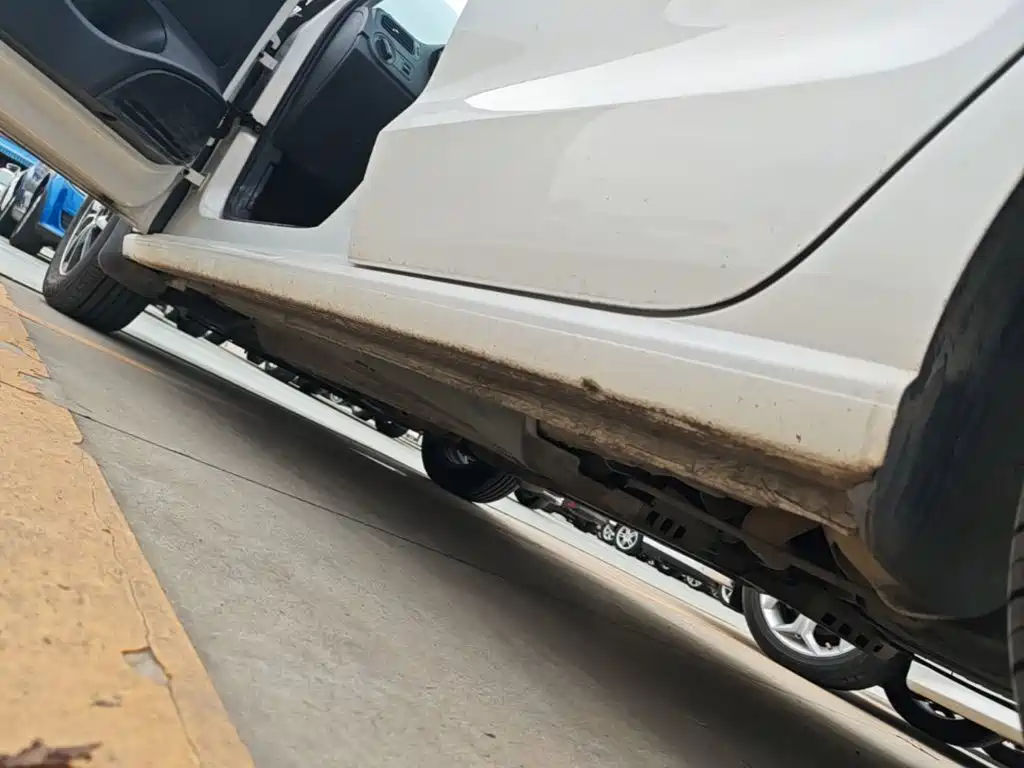 Volkswagen Polo — миниатюра 22
