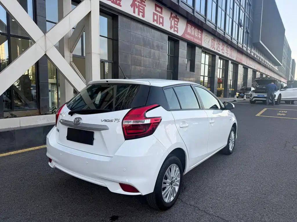 Toyota Vios FS — миниатюра 14