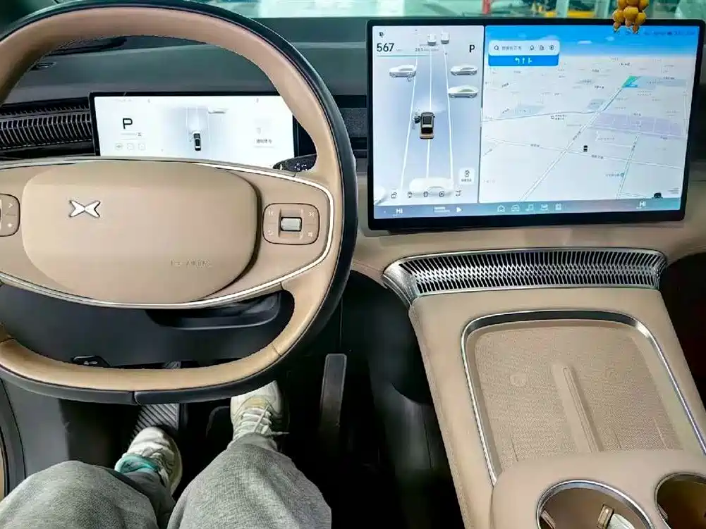 XIAOPENG X9