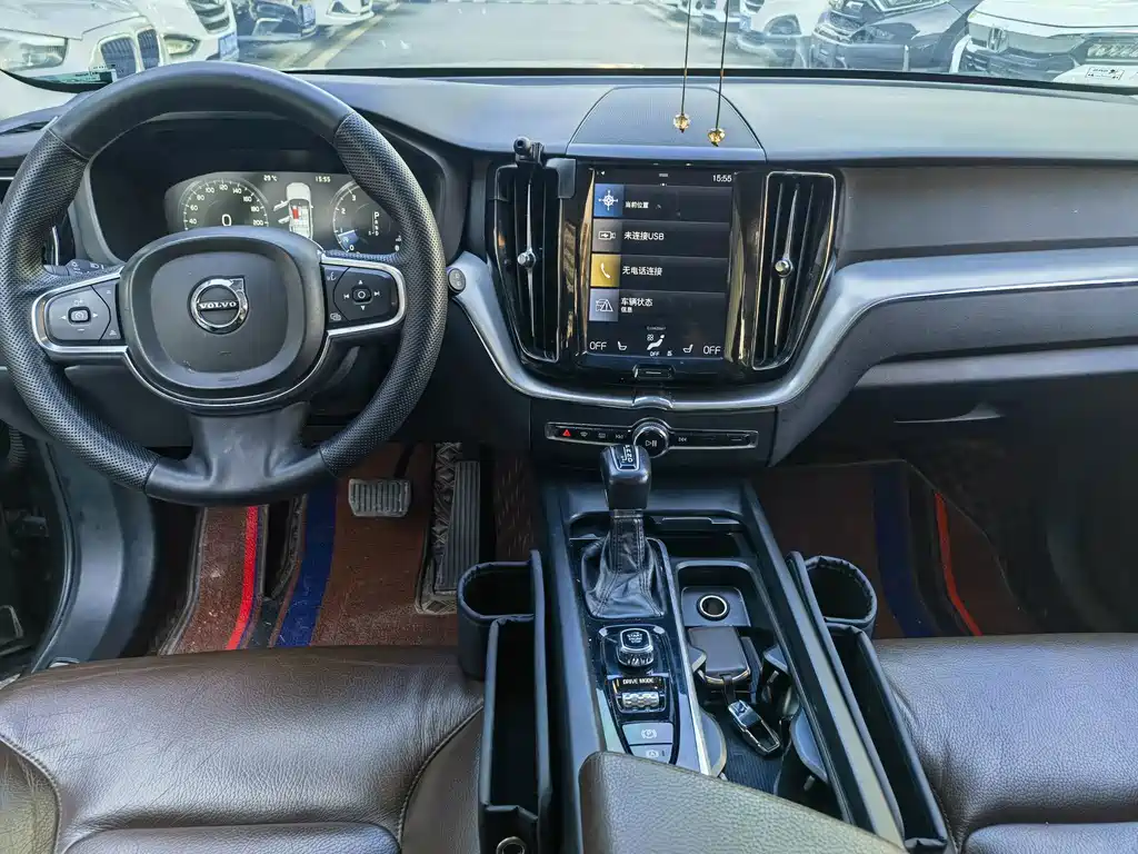 Volvo XC60 — миниатюра 8