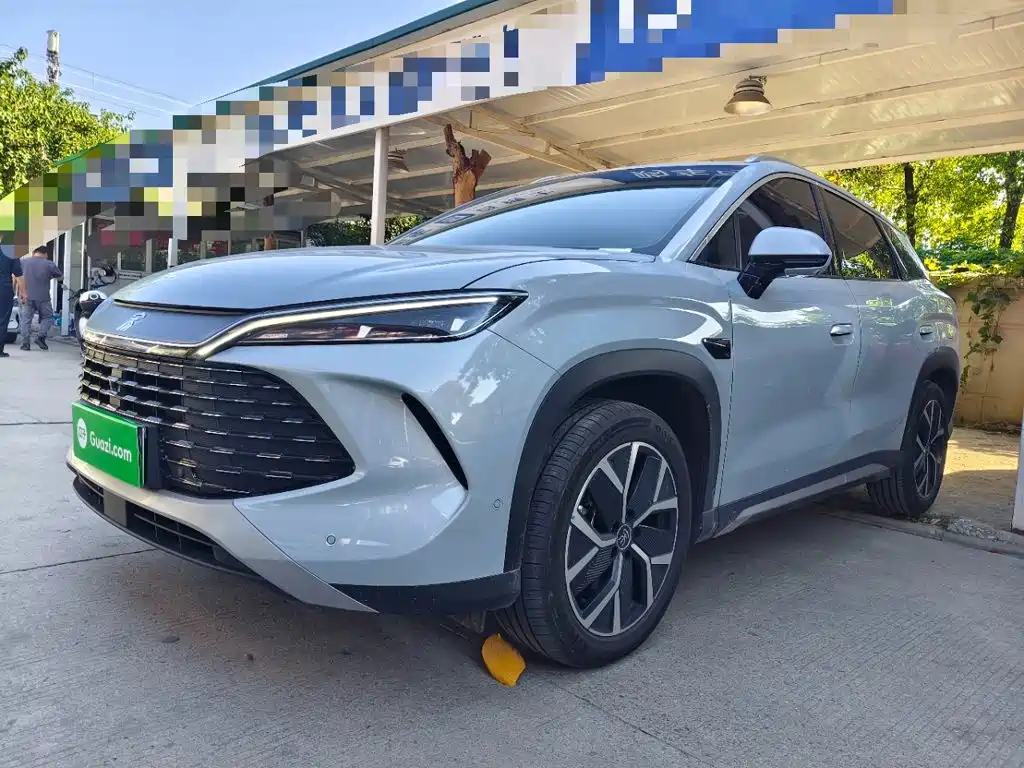 BYD L DM-i — миниатюра 2