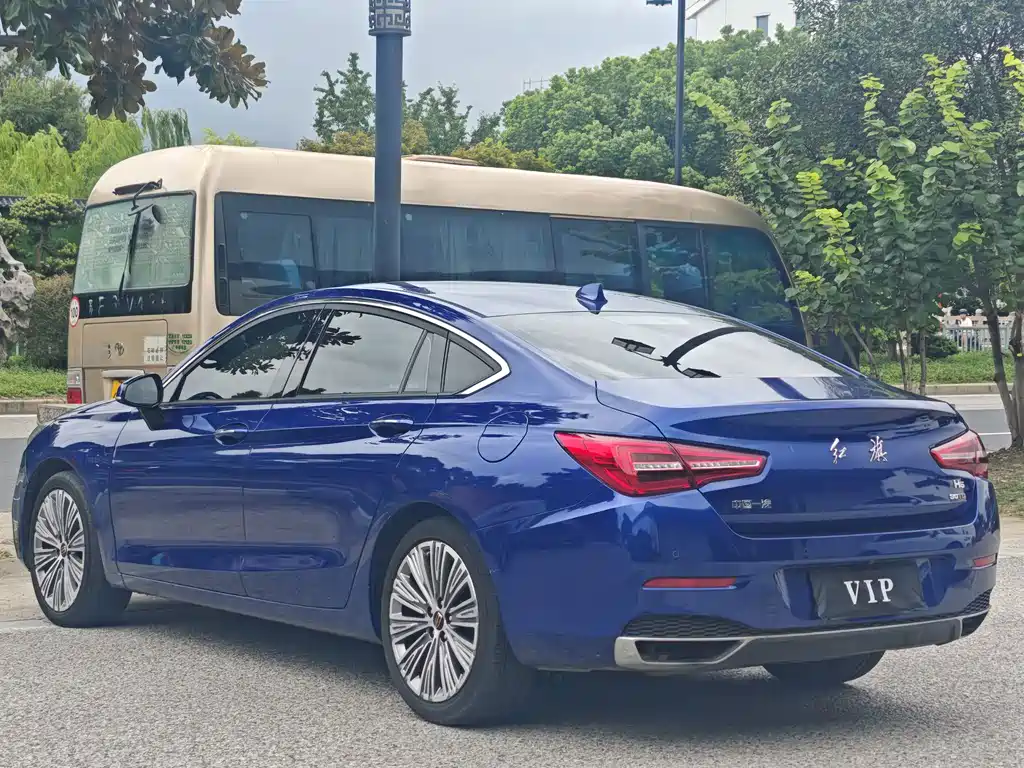 Hongqi Hongqi H5 — миниатюра 6