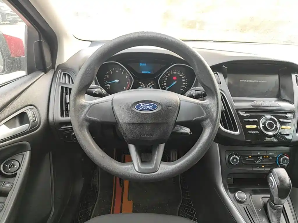 Ford Focus — миниатюра 11