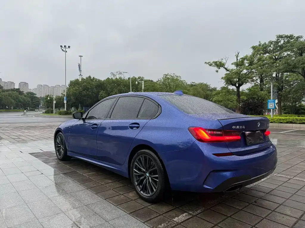BMW 3 Series — миниатюра 7