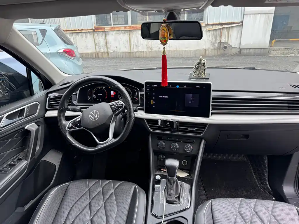 Volkswagen Tiguan L — миниатюра 5