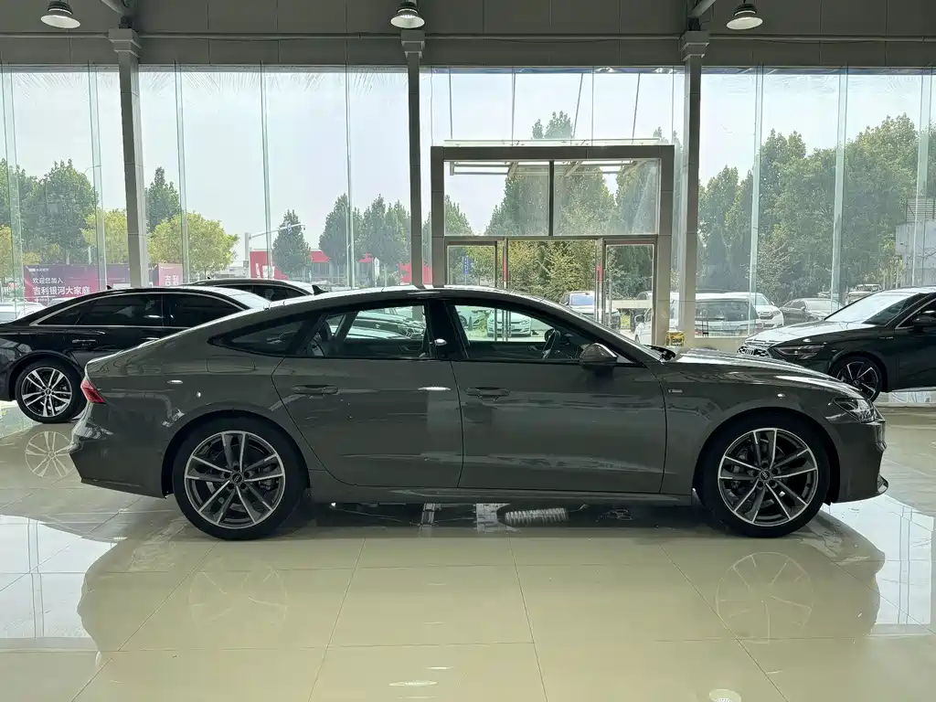 Audi A7 — миниатюра 5