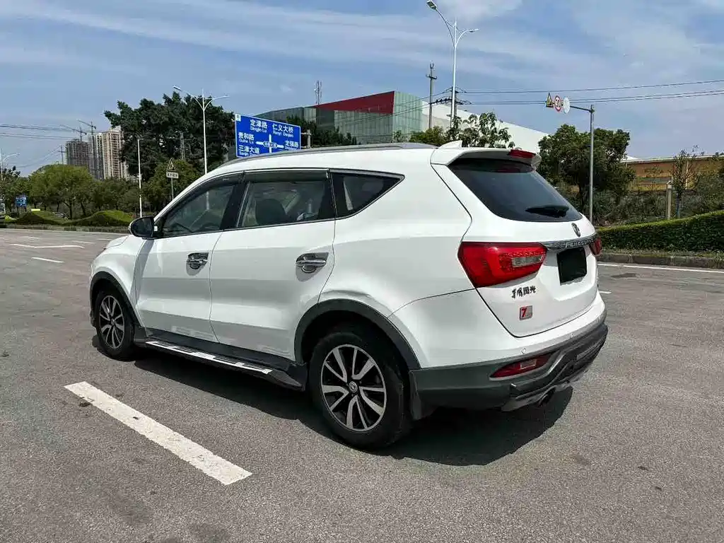 Fengon 580 Facelift 1.5T CVT Comfort Type, фото 9