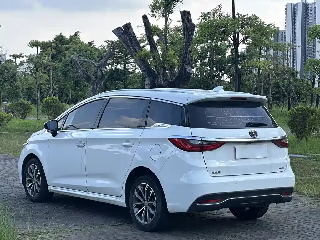BYD Song MAX 1.5T Auto Connected Wise Comfort Sunroof Type 6 seats China VI, фото 10