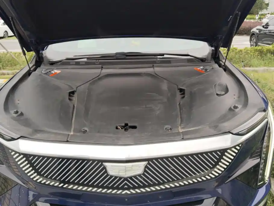 Cadillac IQ