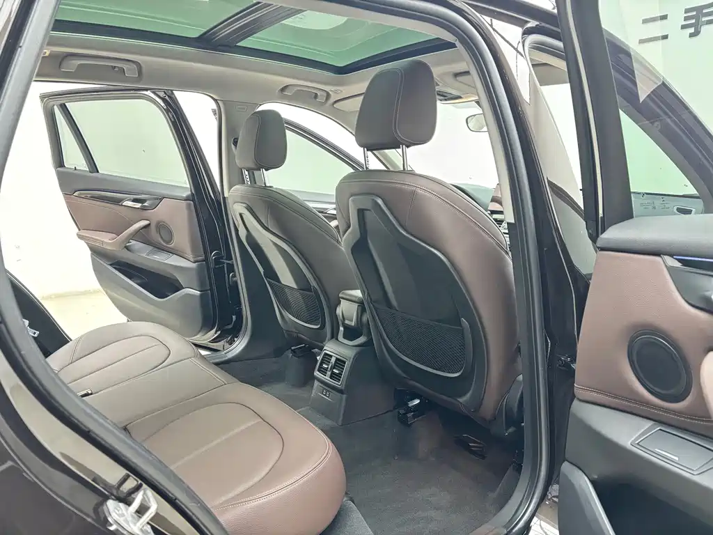 BMW X1 — миниатюра 9