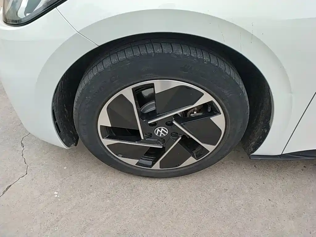 Volkswagen ID.3 — миниатюра 23