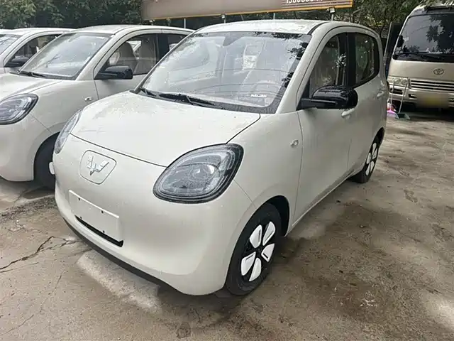 WULING AUTOMOBILE HONGGUANG MINIEV 2025