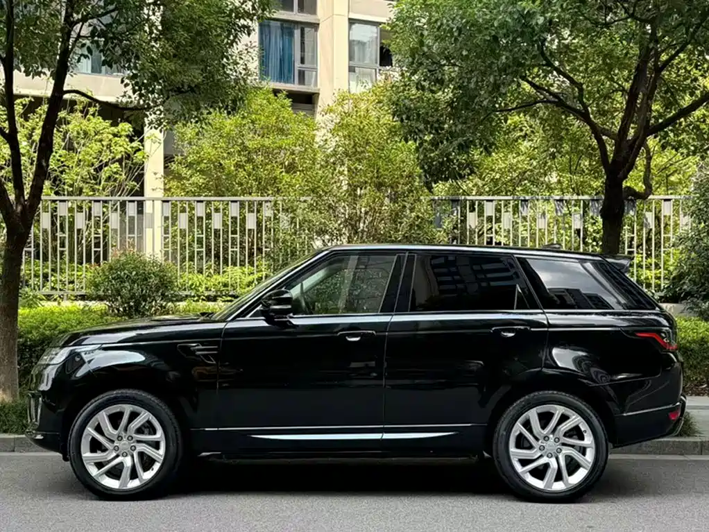 Land Rover Sport — миниатюра 5