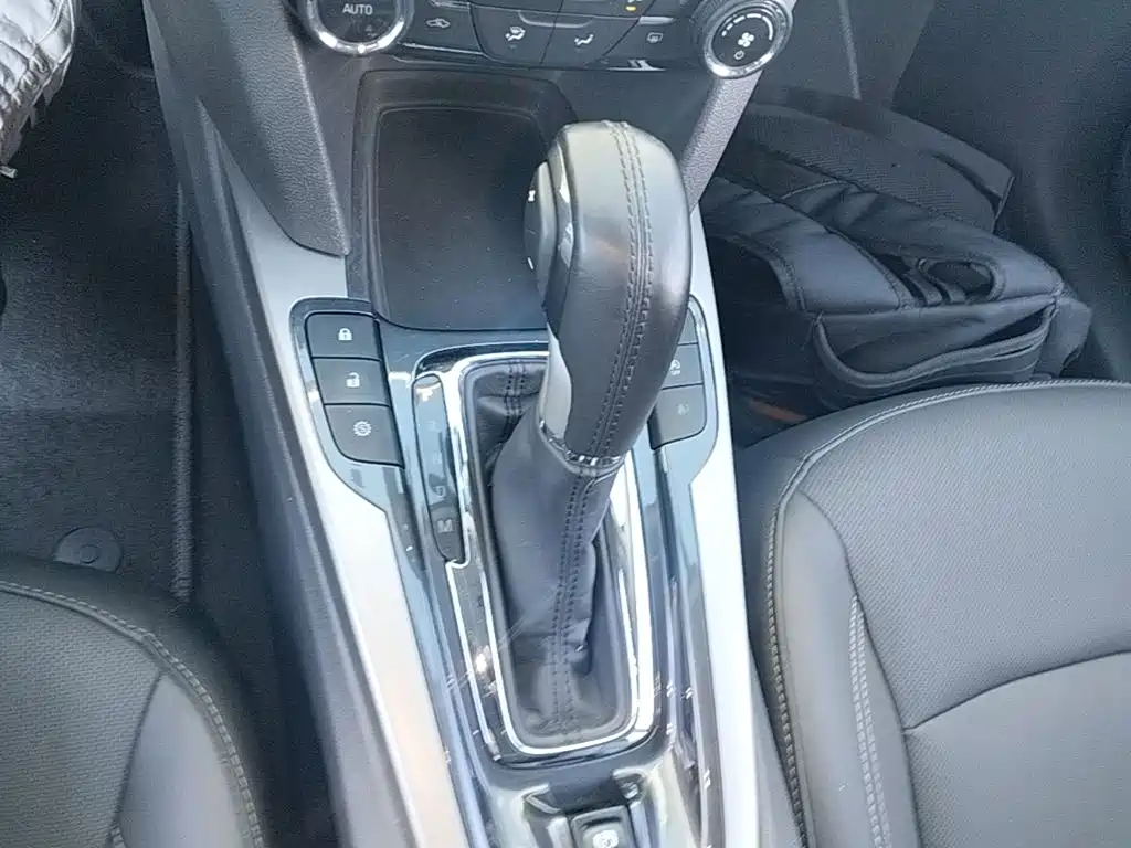 Chevrolet Malibu — миниатюра 14